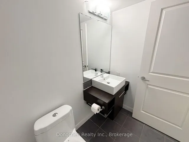 Additional image 27 of 25 Town Centre Crt Unit 2702