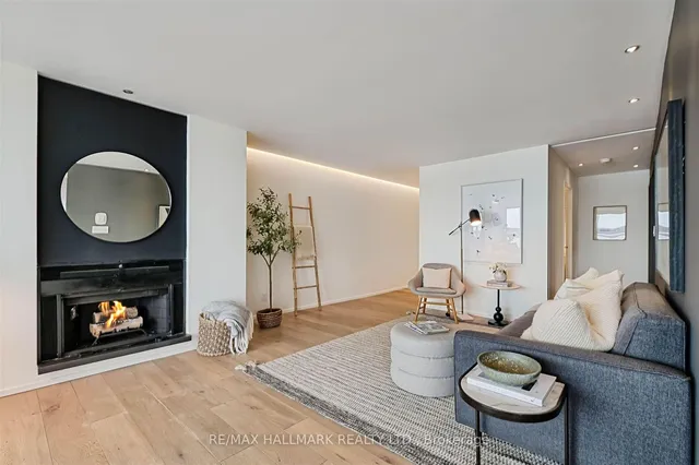 Additional image 6 of 401 Queens Quay Unit 307