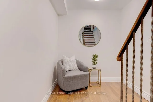 Additional image 32 of 1187 Lambeth Rd