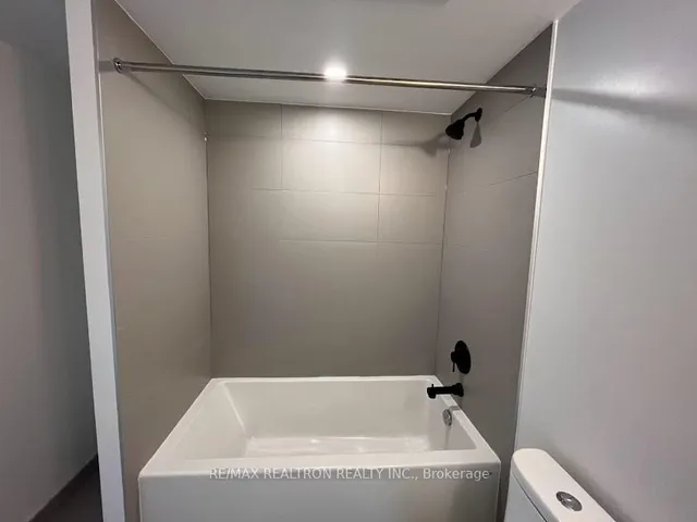 Additional image 13 of 2 Augusta Ave Unit 604