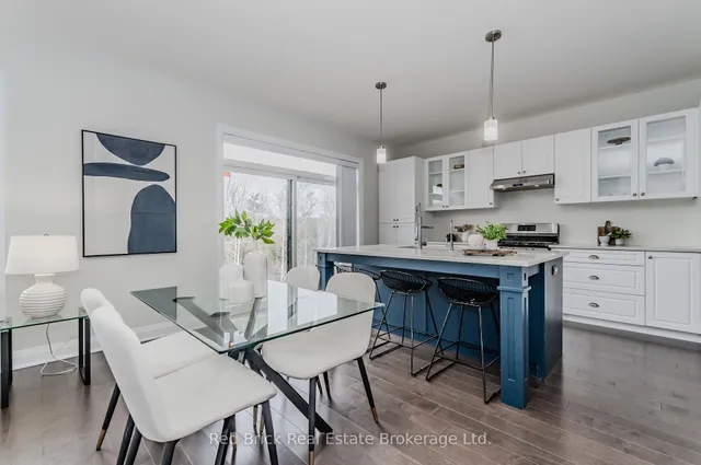 Additional image 10 of 321 Woodbine Ave