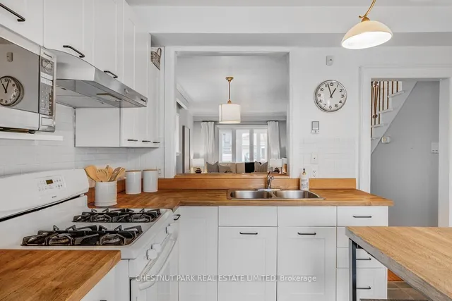 Additional image 18 of 69 Robina Ave