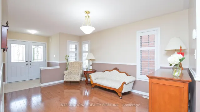 Additional image 5 of 30 Benmore Cres