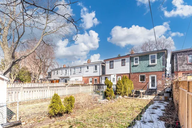Additional image 50 of 46 Thyra Ave