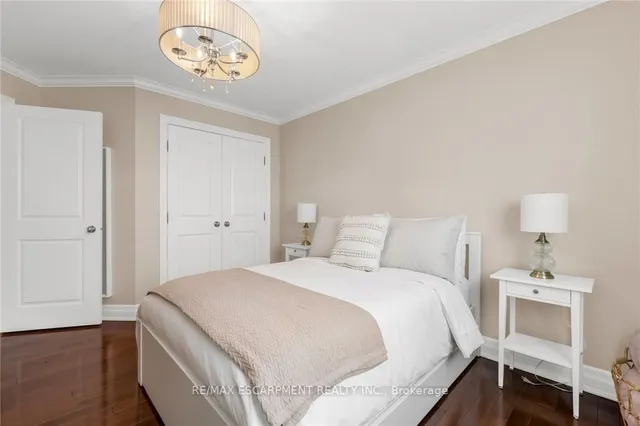 Additional image 27 of 1705 Upper Wellington St