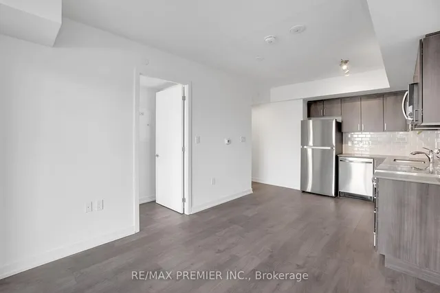 Additional image 5 of 556 Marlee Ave