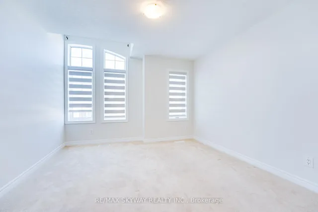 Additional image 41 of 516 Beckview Cres