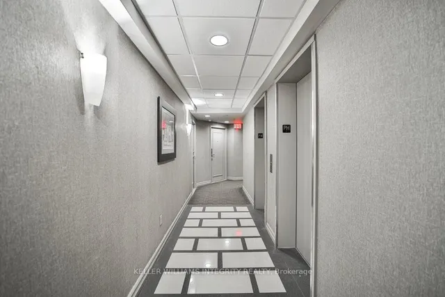 Additional image 3 of 77 Maitland Pl Unit 2020