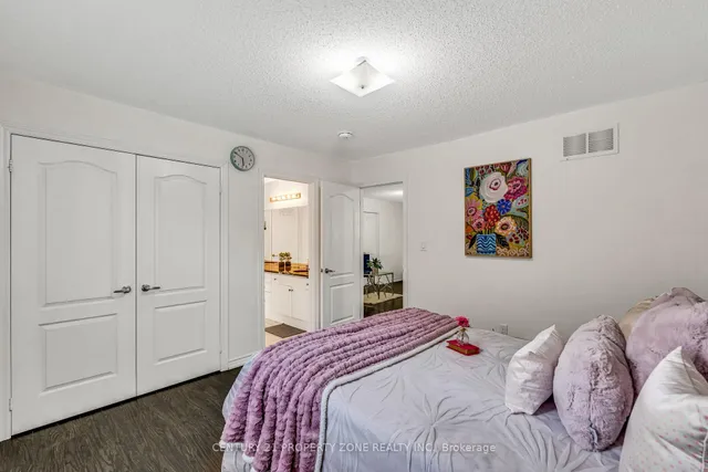 Additional image 36 of 8 Young Garden Cres