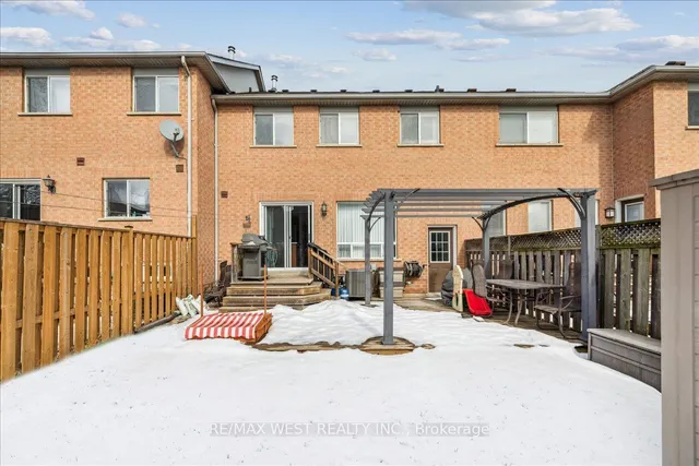 Additional image 11 of 650 Julia Ave