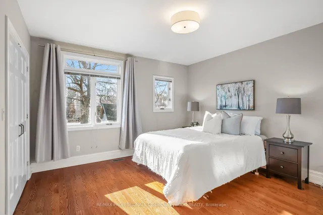 Additional image 35 of 306 Runnymede Rd