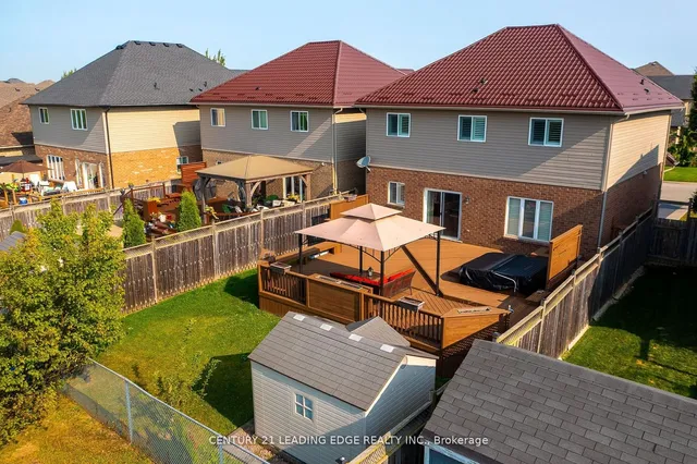 Additional image 32 of 60 Sundance Cres