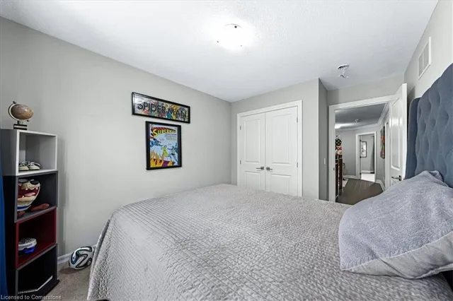 Additional image 33 of 75 Southshore Cres