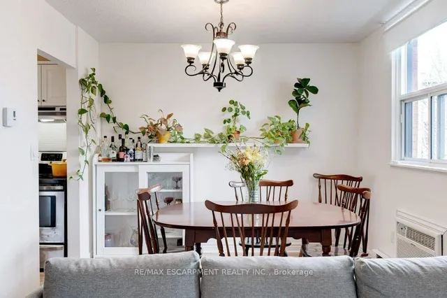 Additional image 29 of 23 Main St Unit 207