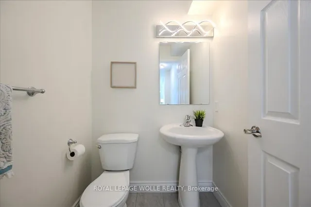 Additional image 20 of 147 Highland Cres