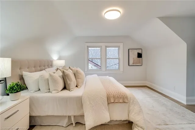 Additional image 9 of 121 Lake Avenue Dr