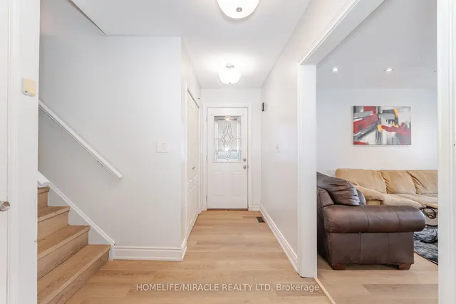 Additional image 7 of 23 Strathavon Dr