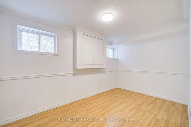 Additional image 32 of 100 Van Horne Ave