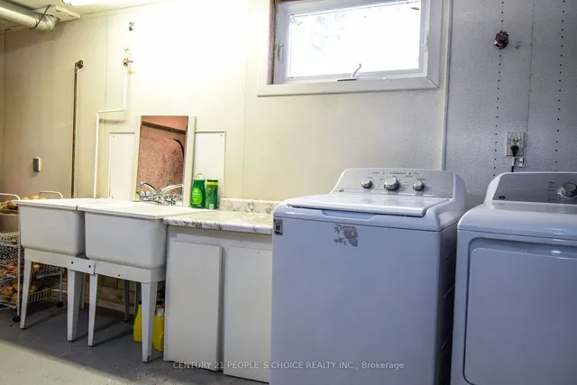 Additional image 37 of 58 Brentwood Dr