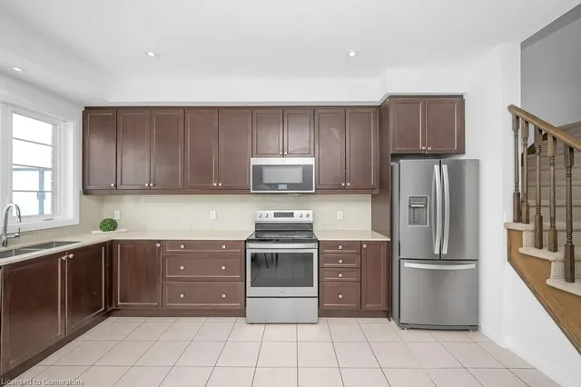 Additional image 14 of 30 Times Square Blvd Unit 240