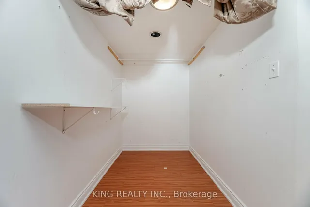 Additional image 32 of 6 Langdale Cres