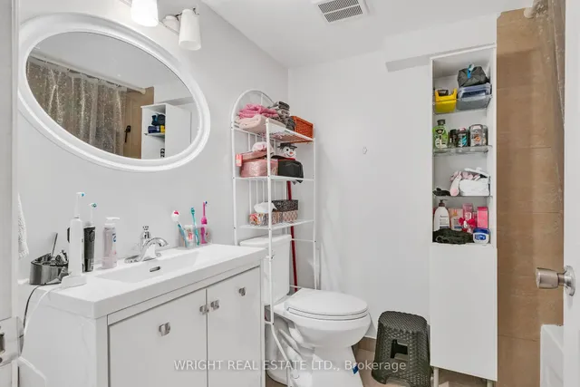 Additional image 28 of 49 Tisdale Ave