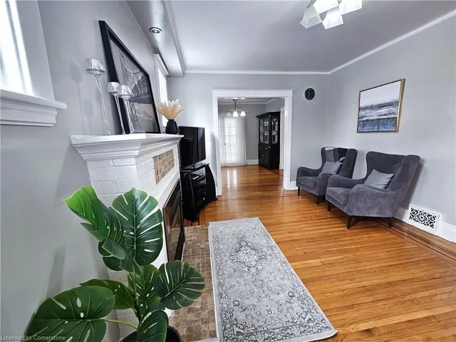 Additional image 21 of 34 Connaught Ave