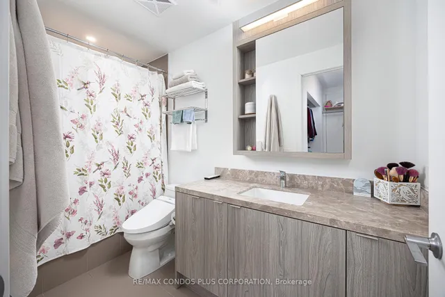 Additional image 13 of 125 Blue Jays Way Unit 5303