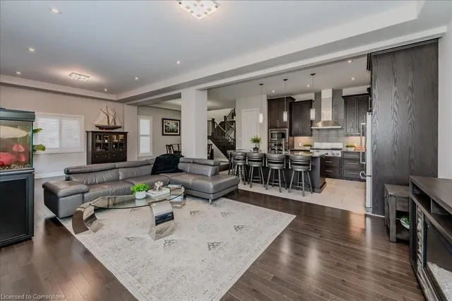 Additional image 16 of 82 River Ridge St