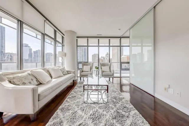 Additional image 5 of 33 Charles St Unit 1405