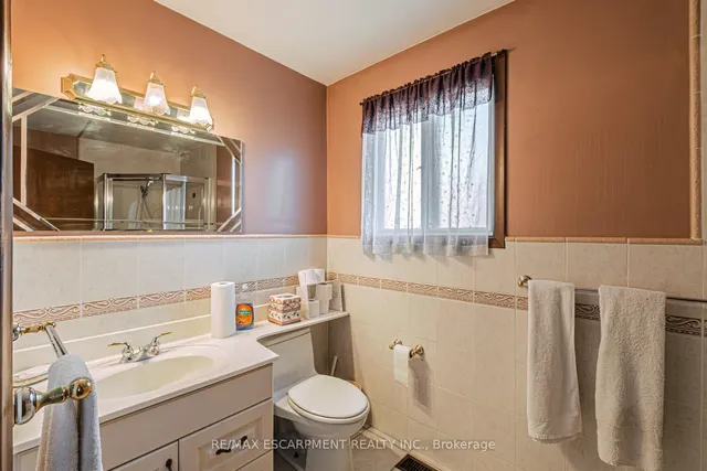 Additional image 29 of 20 Harvard Pl