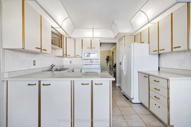 Additional image 7 of 35 Cranberry Crt