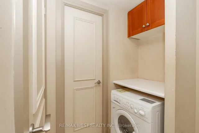 Additional image 8 of 2737 Keele St Unit 629