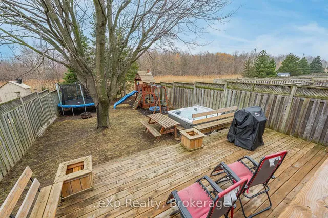 Additional image 40 of 69 Misty St