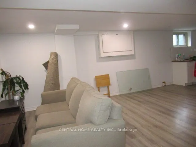 Additional image 10 of 1650 King St