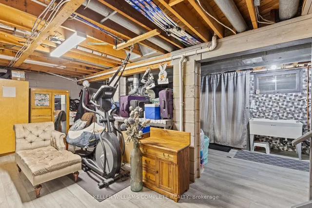 Additional image 33 of 7 CAMELOT Dr