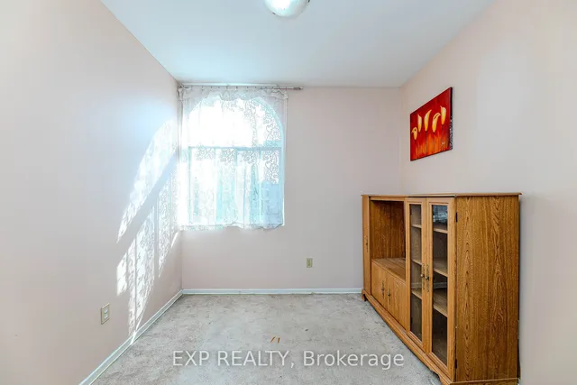 Additional image 24 of 6 Sprucewood Crt