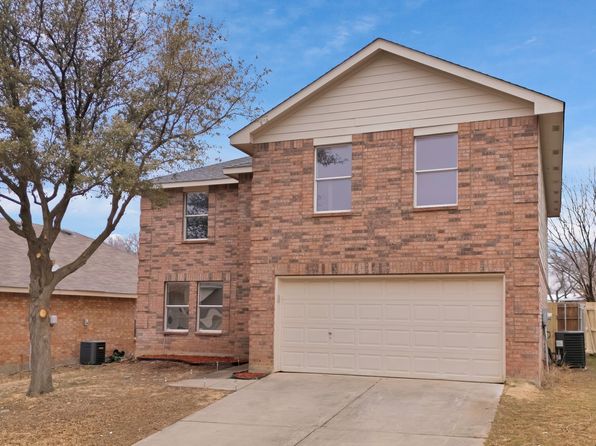 4916 Wildcreek Way, Fort Worth, TX 76179