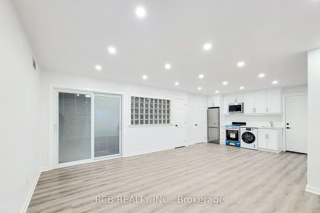 Additional image 23 of 184 Beach Blvd