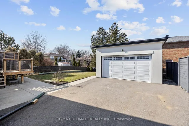 Additional image 36 of 8 Wall Ave