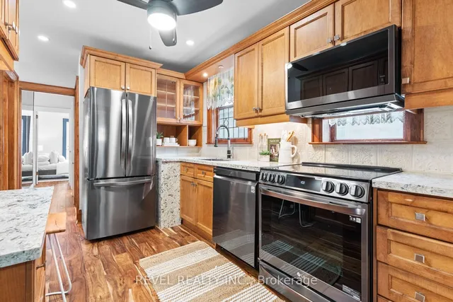 Additional image 9 of 8 Sunnybrook Rd