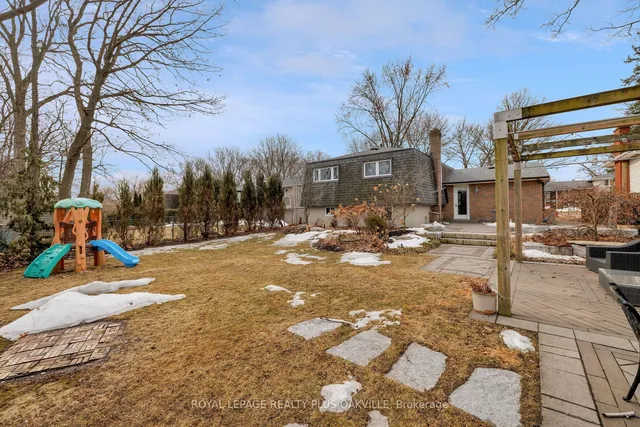 Additional image 32 of 249 Cheltenham Rd