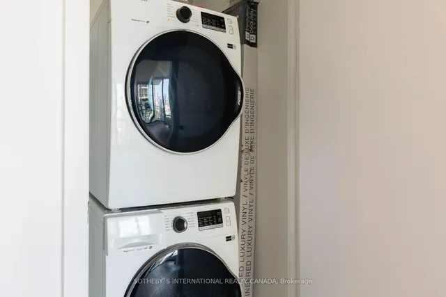 Additional image 23 of 33 Lombard St Unit 2703