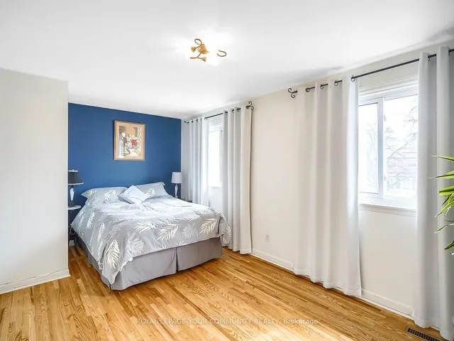 Additional image 18 of 46 Fontainbleau Dr