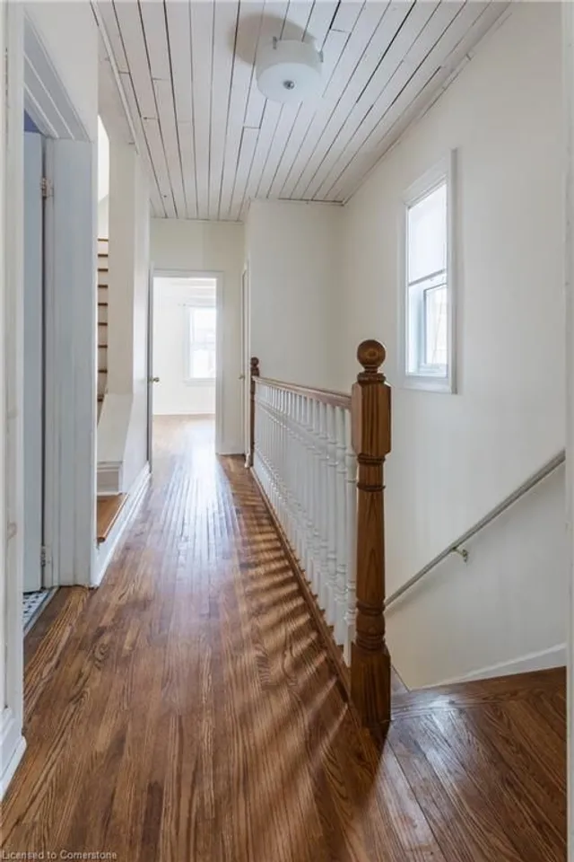 Additional image 24 of 280 Bold St