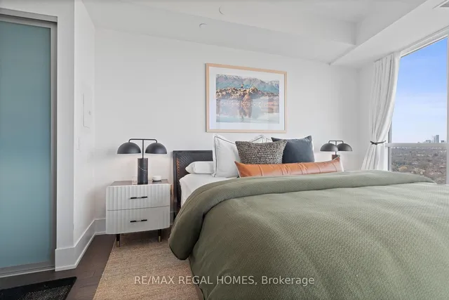 Additional image 11 of 585 Bloor St Unit 3215