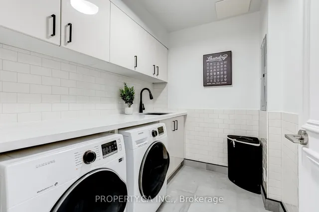 Additional image 39 of 33 Mill St Unit 3002