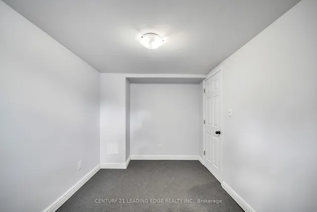 Additional image 31 of 21 Rossander Crt