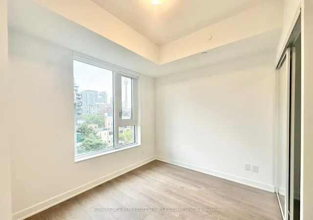 Additional image 7 of 543 Richmond St Unit 610