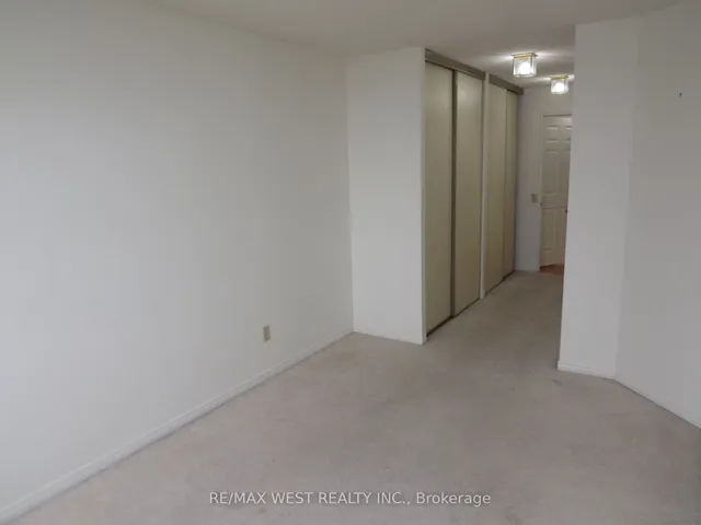 Additional image 13 of 7 Bishop Ave Unit 2203